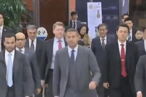网友打趣：觉得自己一无是处，想想这28位律师战绩：0/115