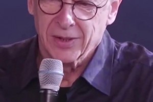 “曼城买走了我所有的球员！”